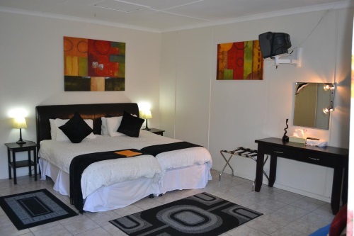 Knysna Herons Guest House kamer